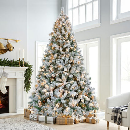 Lush Pre-Lit Christmas Tree